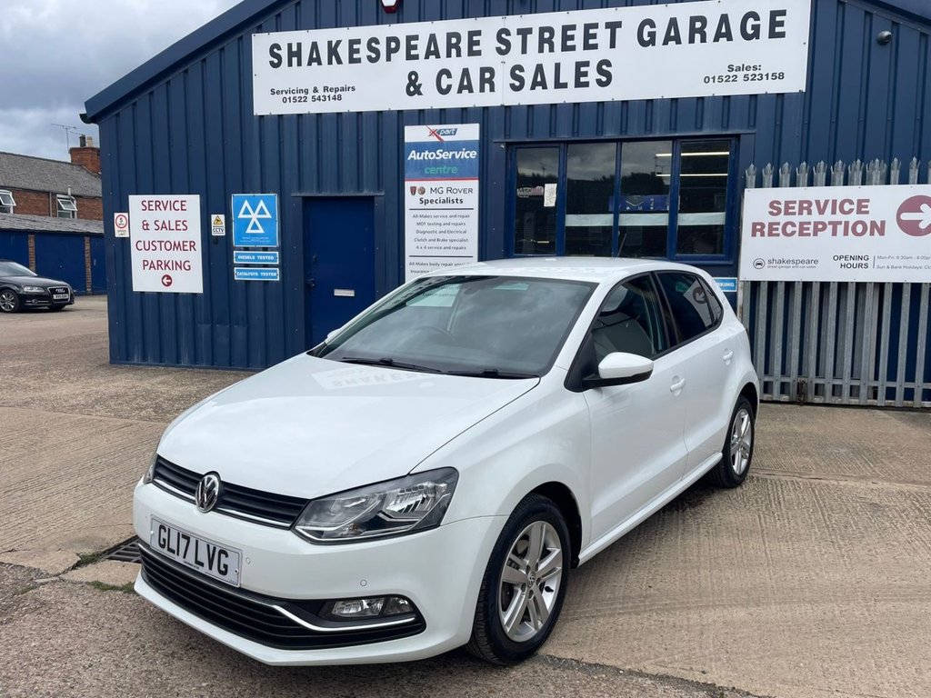 2017 Volkswagen POLO