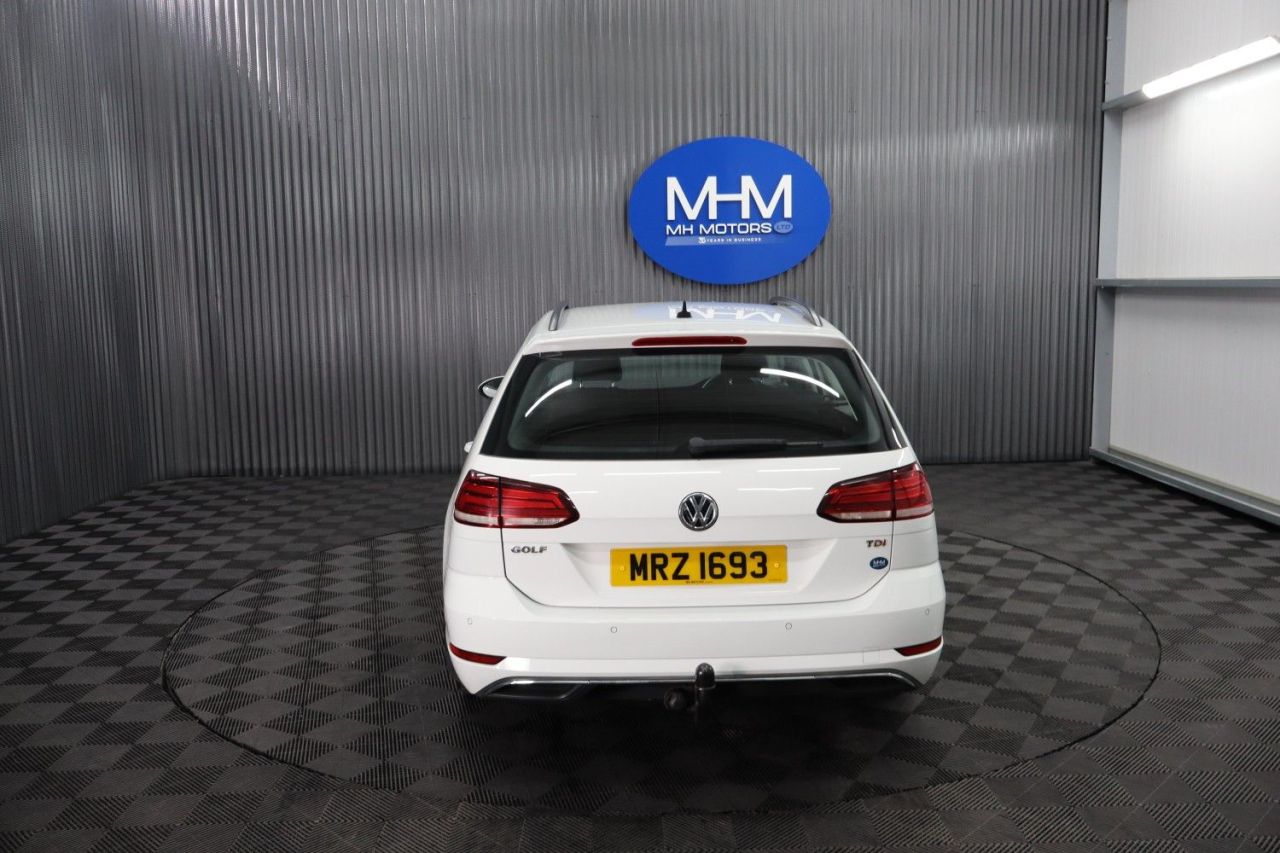 2017 VOLKSWAGEN GOLF 1.6 TDI BlueMotion Tech SE Nav Estate 5dr Diesel Manual Euro 6 (s/s) (115 p - vehicle photo 20 for sale on PureCar