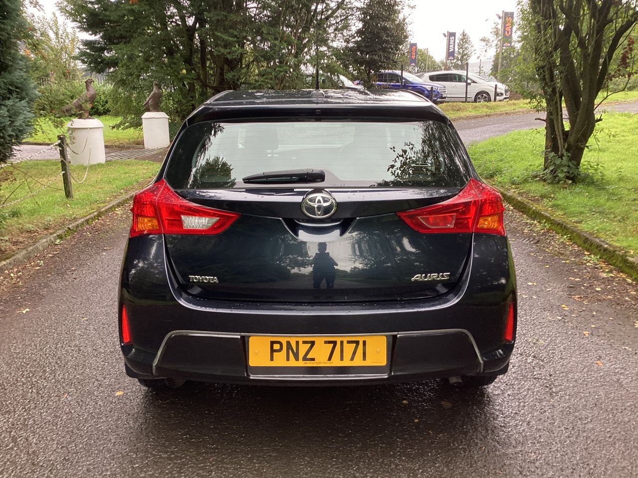 2014 TOYOTA AURIS 1.4 D-4D Icon Hatchback 5dr Diesel Manual Euro 5 (s/s) (90 ps) - vehicle photo 7 for sale on PureCar