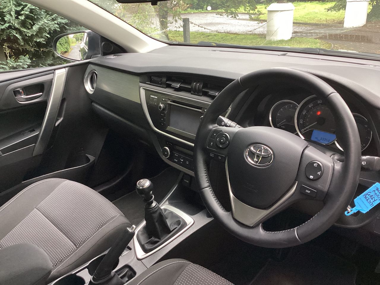 2014 TOYOTA AURIS 1.4 D-4D Icon Hatchback 5dr Diesel Manual Euro 5 (s/s) (90 ps) - vehicle photo 16 for sale on PureCar