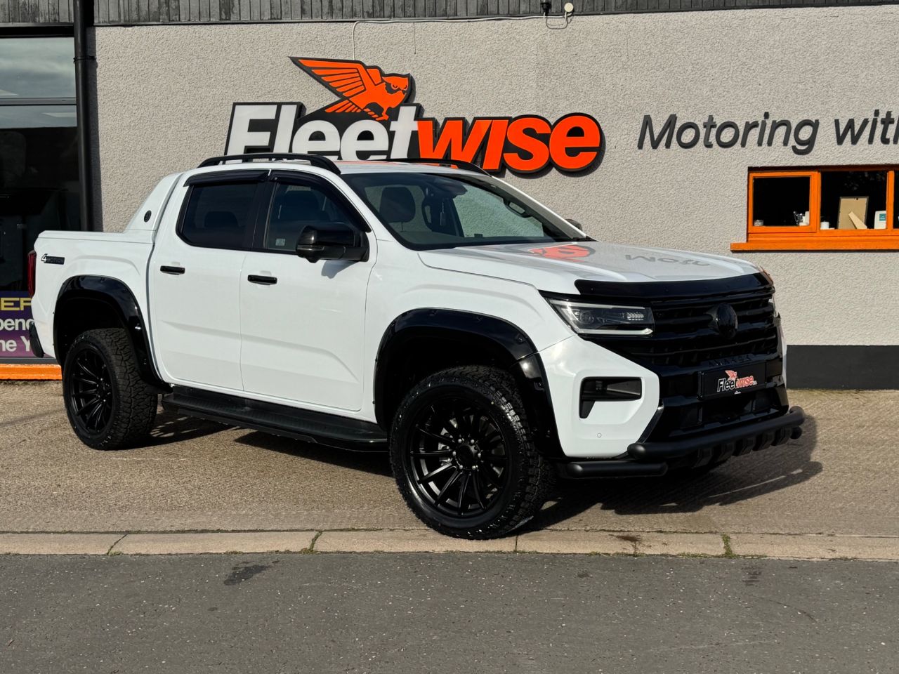 VOLKSWAGEN AMAROK 2025