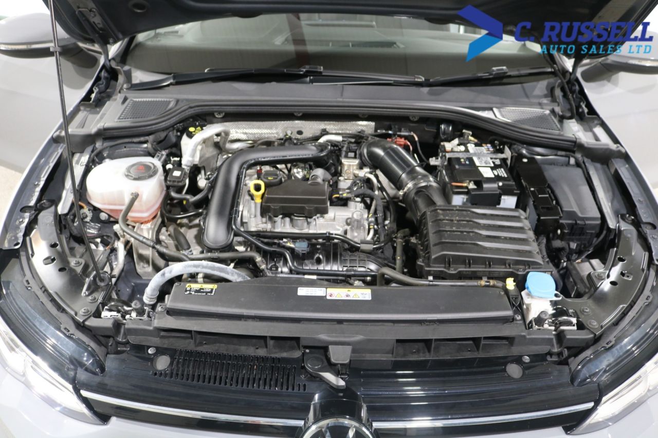 2023 VOLKSWAGEN GOLF 1.0 TSI Life Hatchback 5dr Petrol Manual Euro 6 (s/s) (110 ps) - vehicle photo 33 for sale on PureCar
