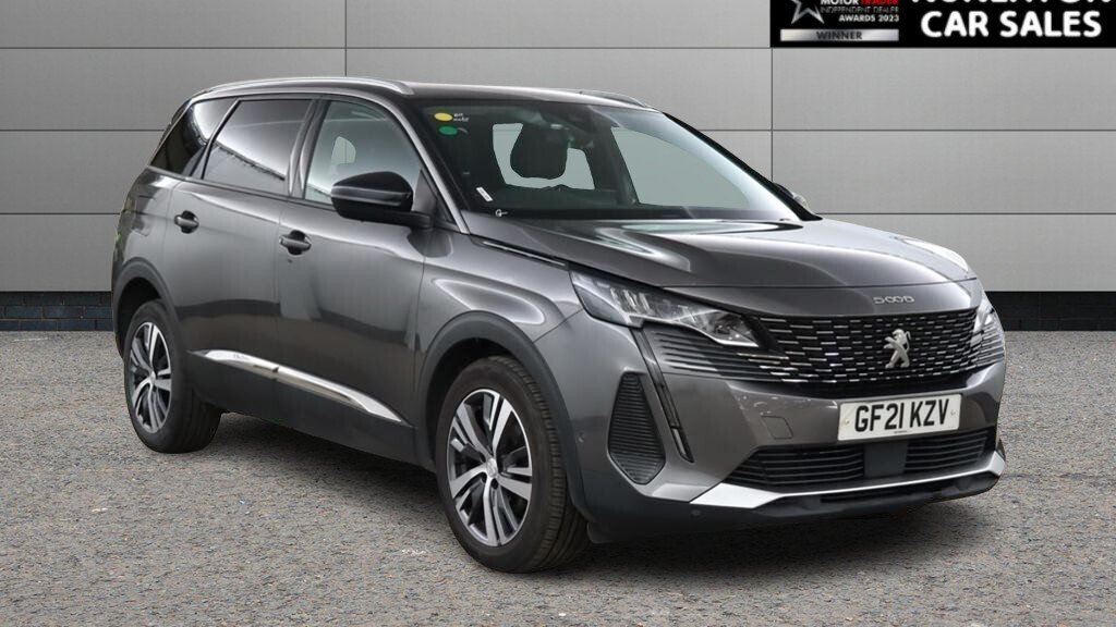 2021 Peugeot 5008 — image 1