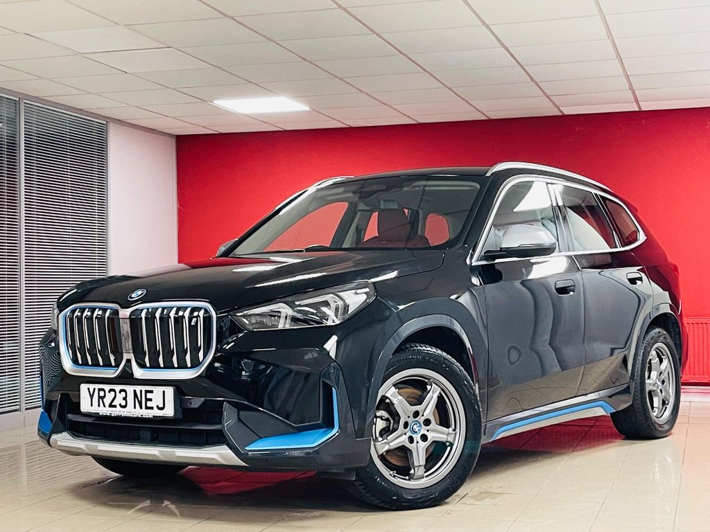 Black 2023 BMW iX1 Estate All-wheel drive Automatic