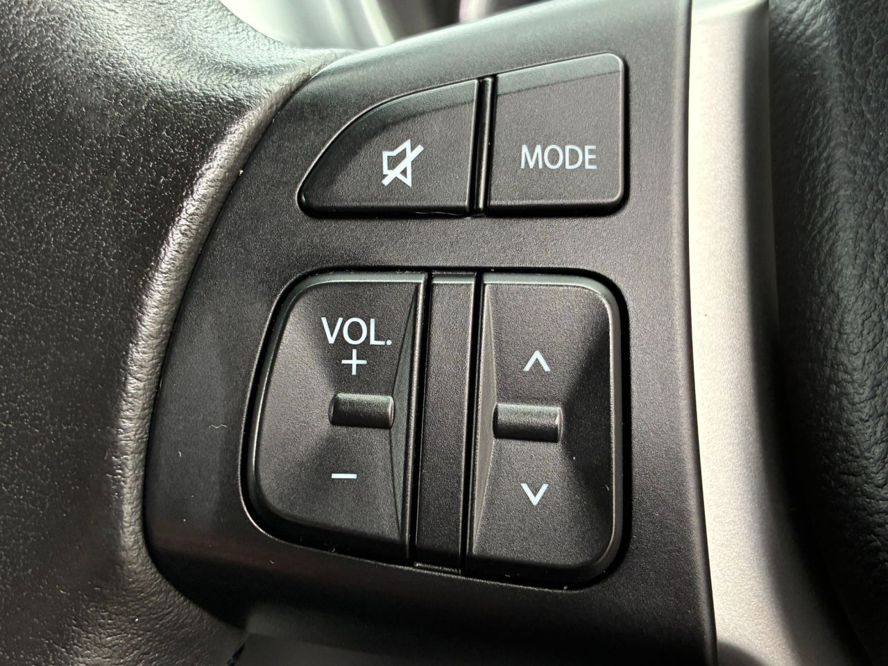 2016 SUZUKI VITARA 1.6 SZ-T SUV 5dr Petrol Manual Euro 6 (s/s) (120 ps) - vehicle photo 23 for sale on PureCar