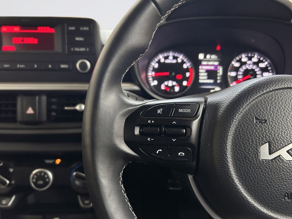 2023 Kia Picanto — image 11