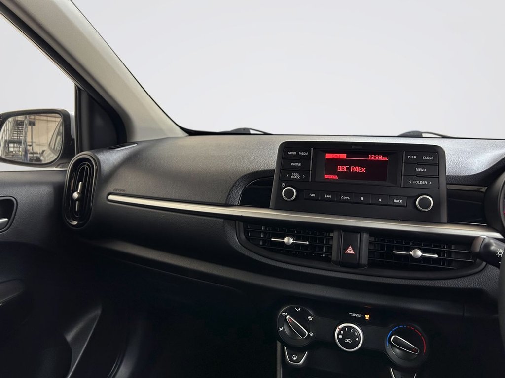 2023 Kia Picanto — image 16