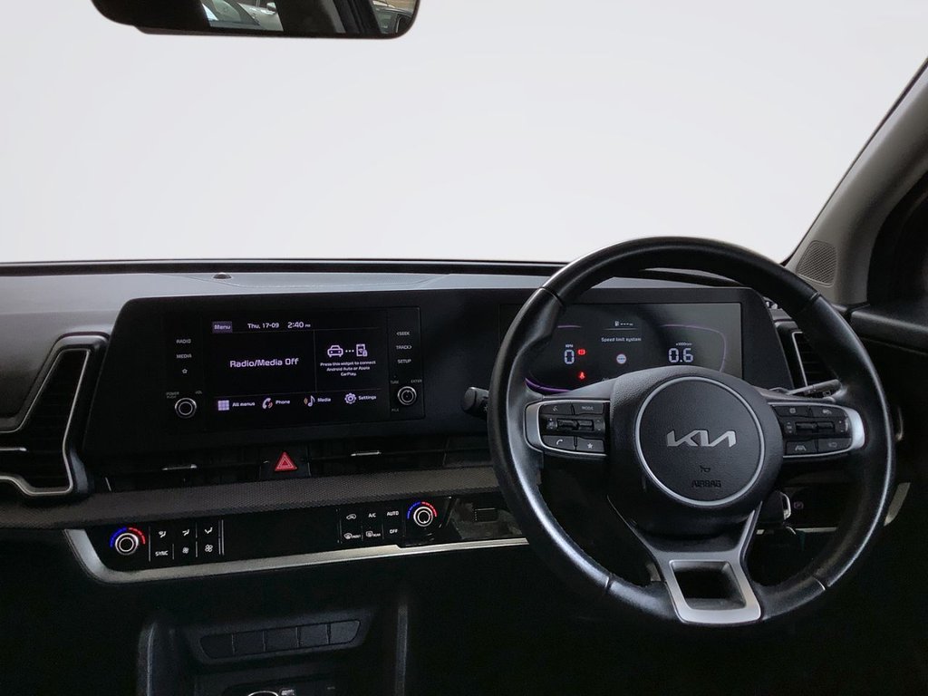 2023 Kia Sportage — image 7