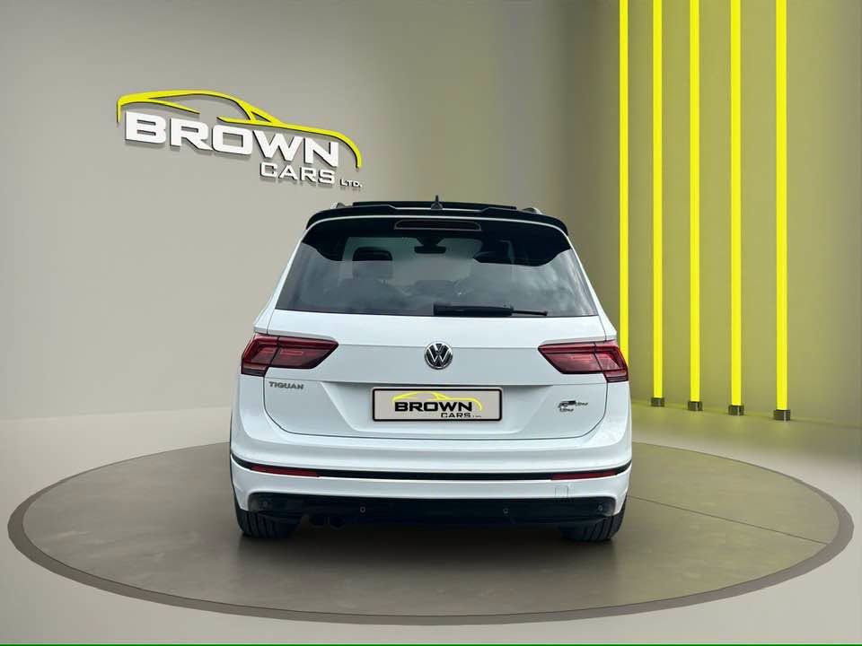 2020 VOLKSWAGEN TIGUAN 2.0 TDI R-Line Tech SUV 5dr Diesel Manual Euro 6 (s/s) (150 ps) - vehicle photo 7 for sale on PureCar