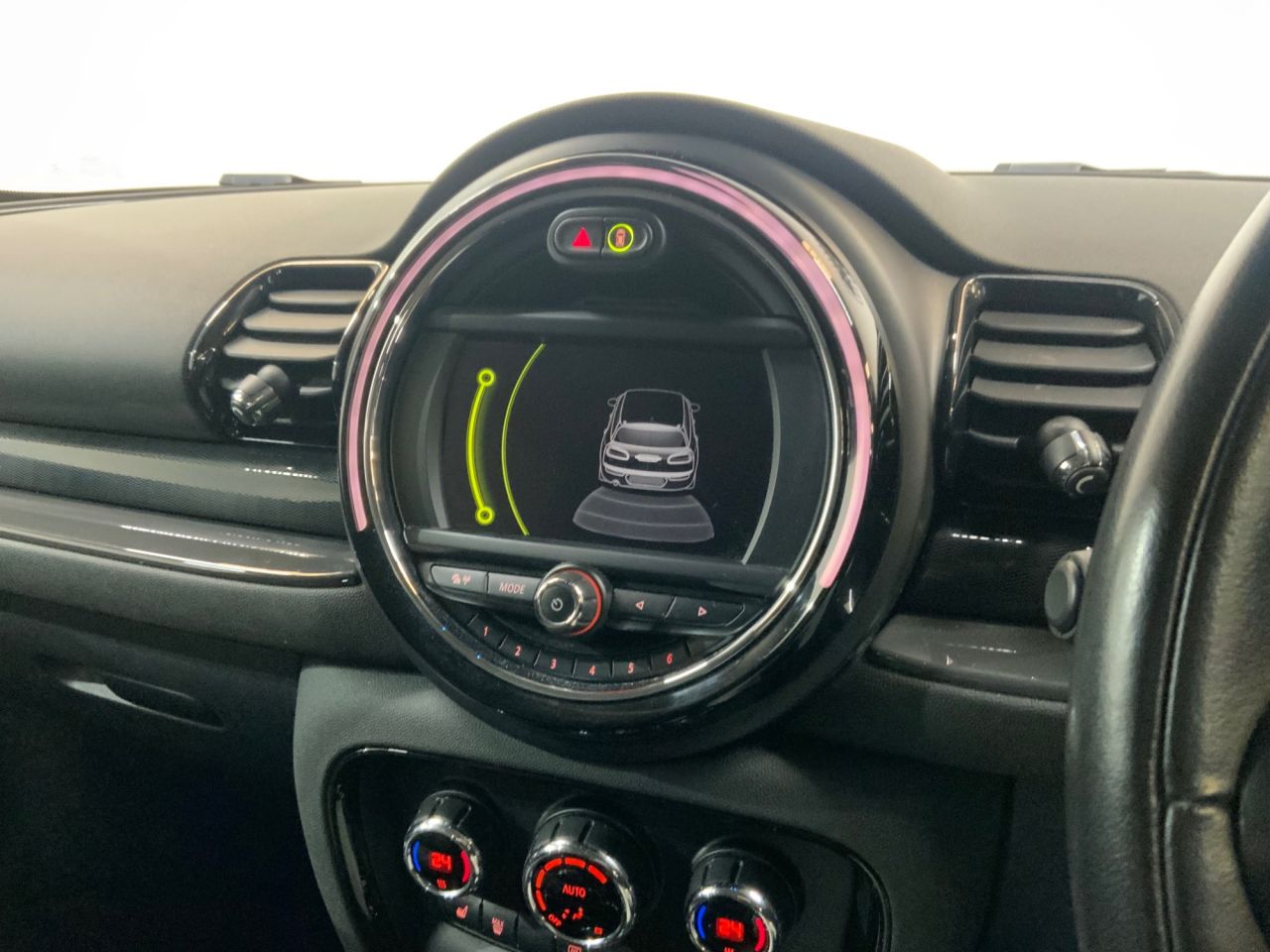 2016 MINI CLUBMAN 2.0 Cooper D Estate 6dr Diesel Auto Euro 6 (s/s) (150 ps) - vehicle photo 29 for sale on PureCar