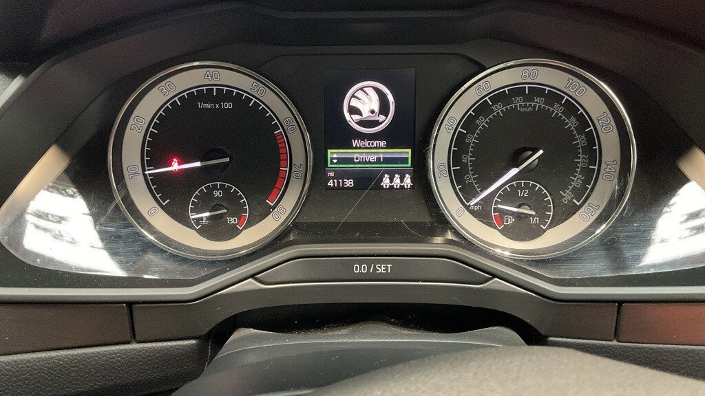 2019 Skoda Superb — image 10
