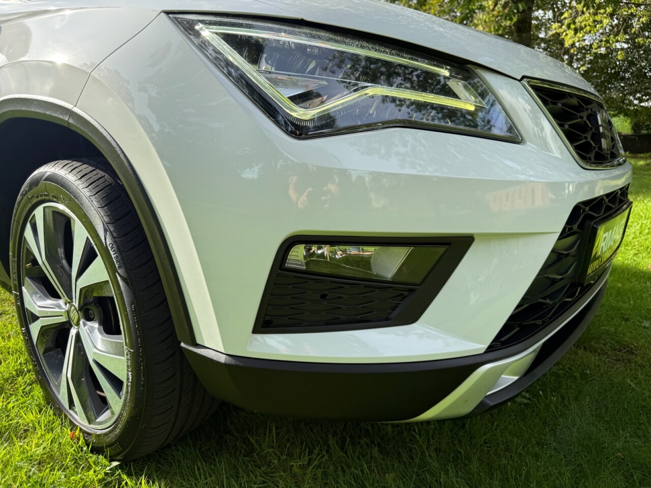 2017 SEAT ATECA 1.6 TDI Ecomotive SE Technology SUV 5dr Diesel Manual Euro 6 (s/s) (115 ps) - vehicle photo 9 for sale on PureCar
