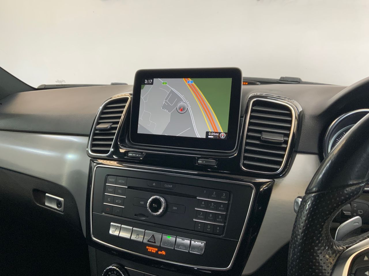 2018 MERCEDES GLE 2.1 GLE250d AMG Night Edition SUV 5dr Diesel G-Tronic 4MATIC Euro 6 (s/s) ( - vehicle photo 26 for sale on PureCar