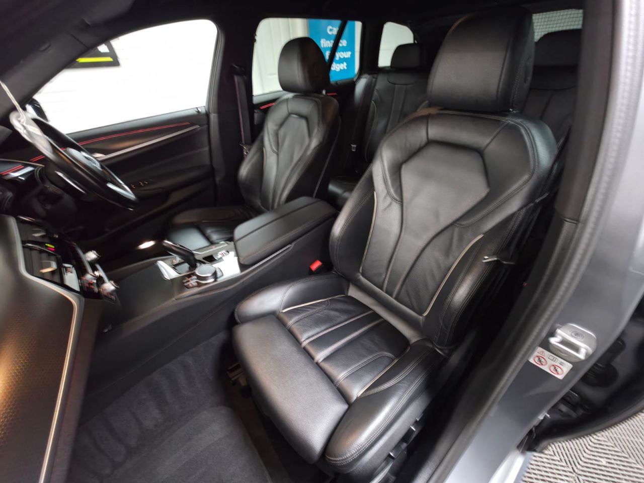 2023 BMW 5 SERIES 2.0 520d MHT M Sport Touring 5dr Diesel Hybrid Steptronic Euro 6 (s/s) (190 - vehicle photo 12 for sale on PureCar