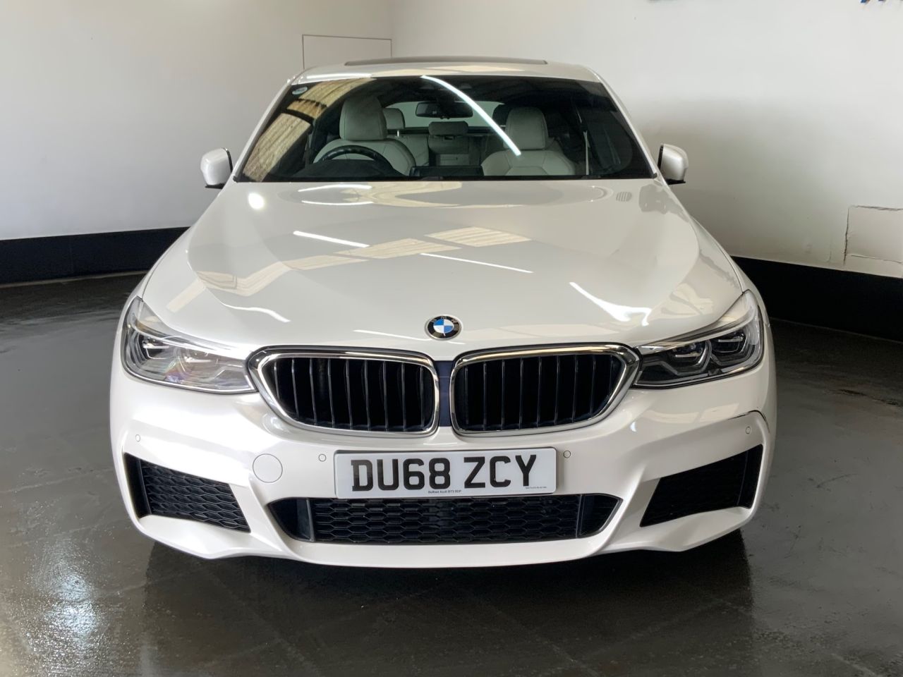 2018 BMW 6 SERIES GRAN TURISMO 2.0 620d M Sport GT 5dr Diesel Auto Euro 6 (s/s) (190 ps) - vehicle photo 4 for sale on PureCar