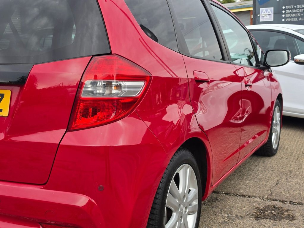 2014 Honda Jazz — image 19