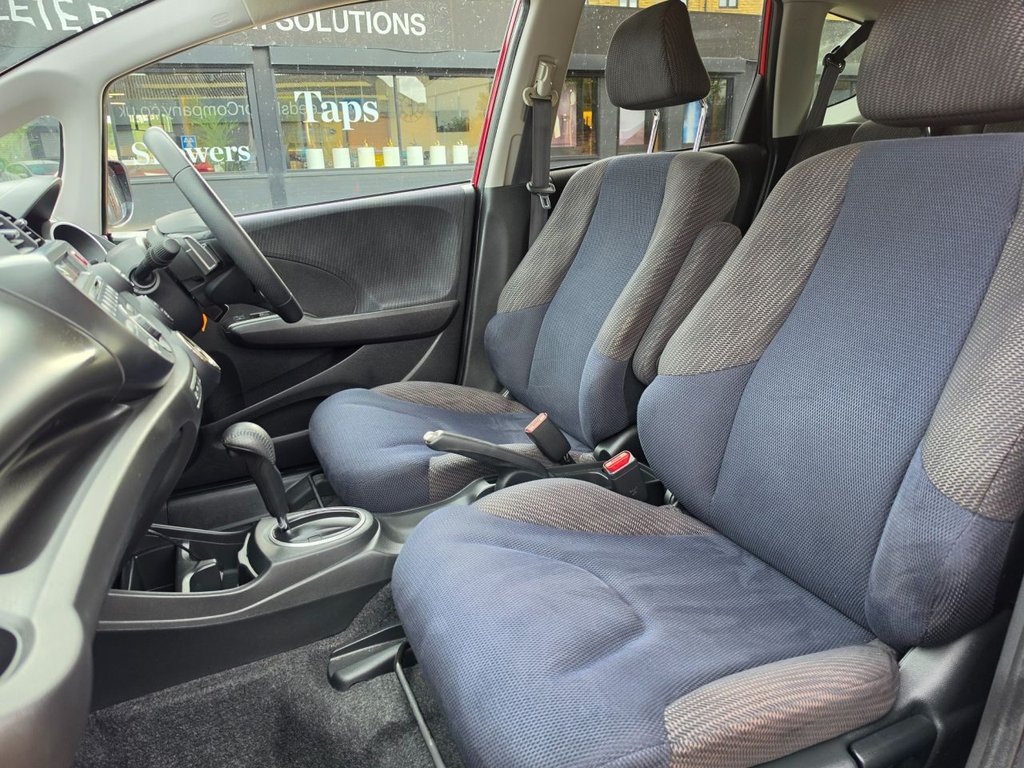 2014 Honda Jazz — image 33