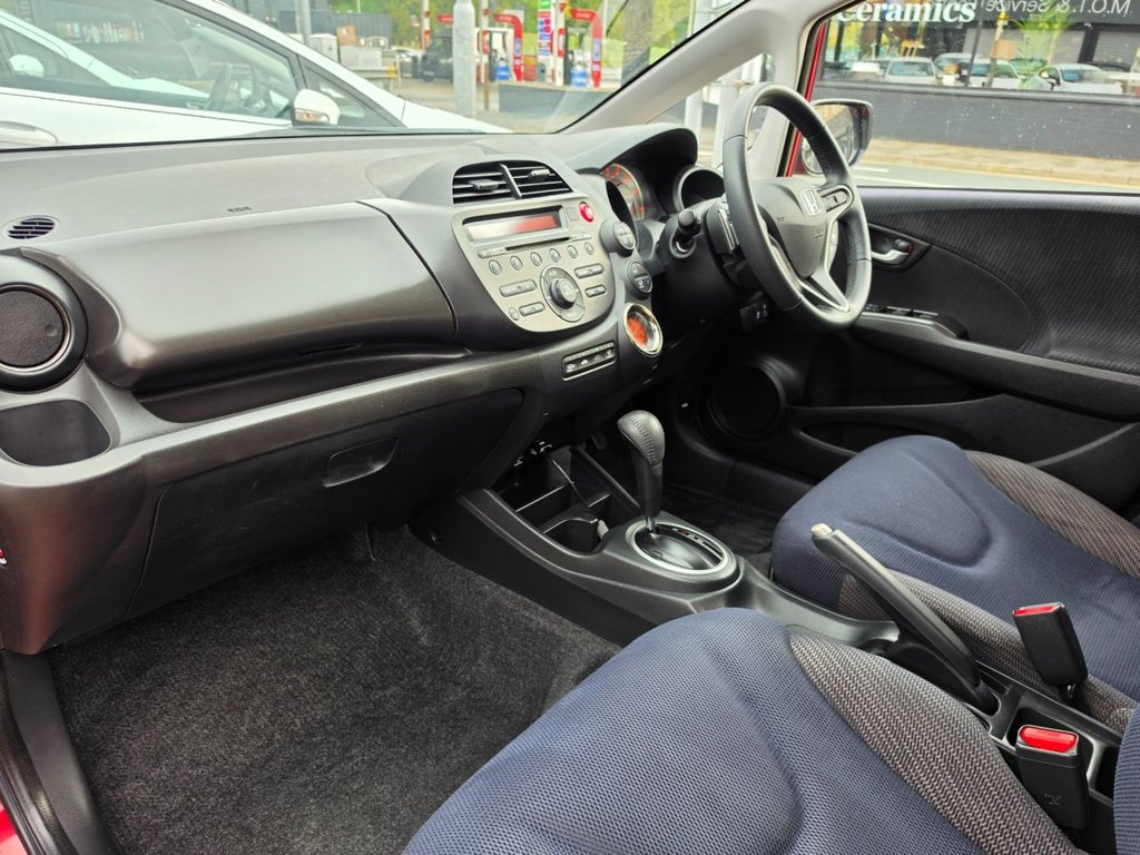2014 Honda Jazz — image 34