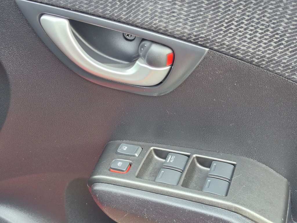 2014 Honda Jazz — image 47