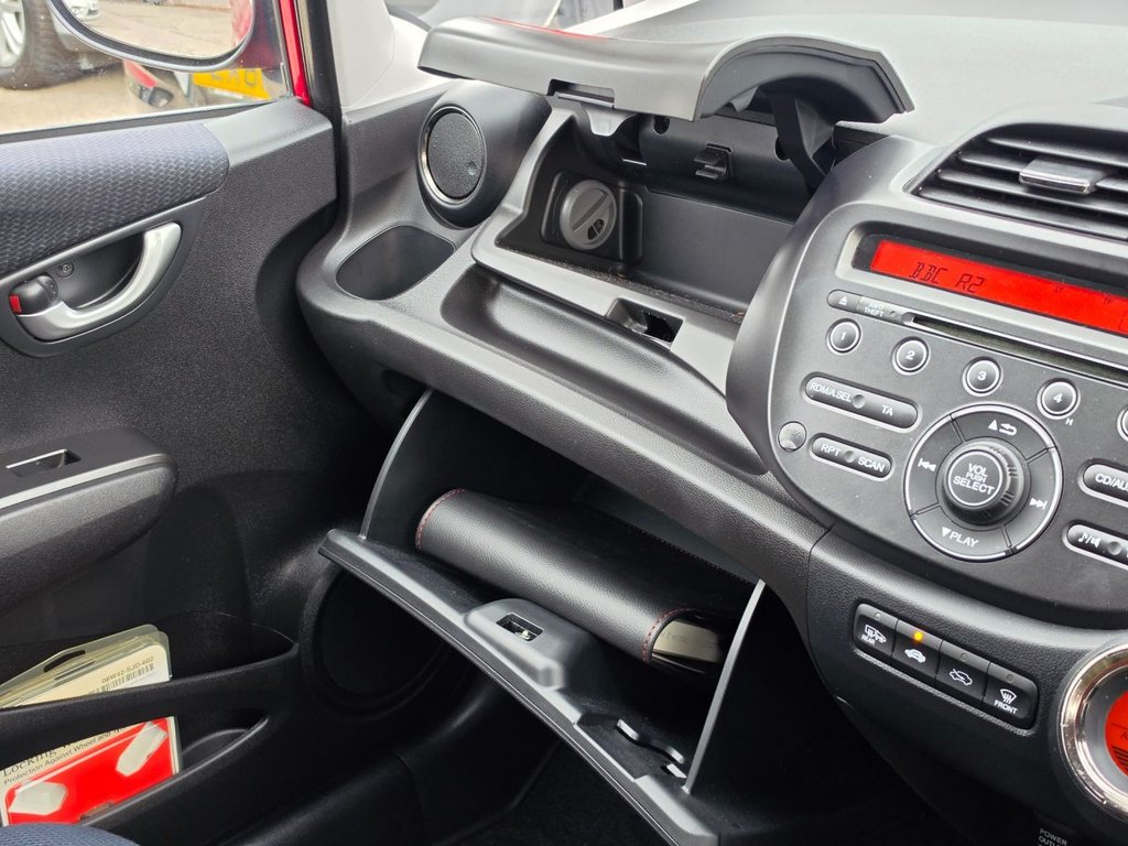 2014 Honda Jazz — image 59