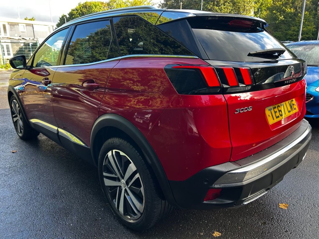 2017 Peugeot 3008 — image 9