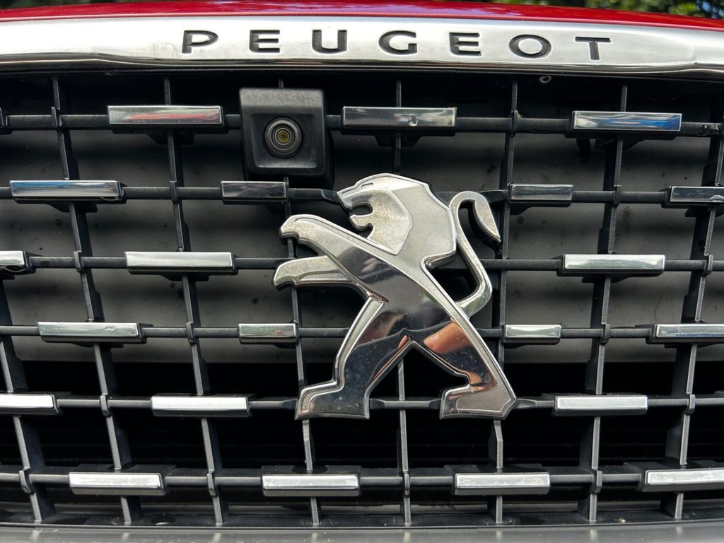2017 Peugeot 3008 — image 14
