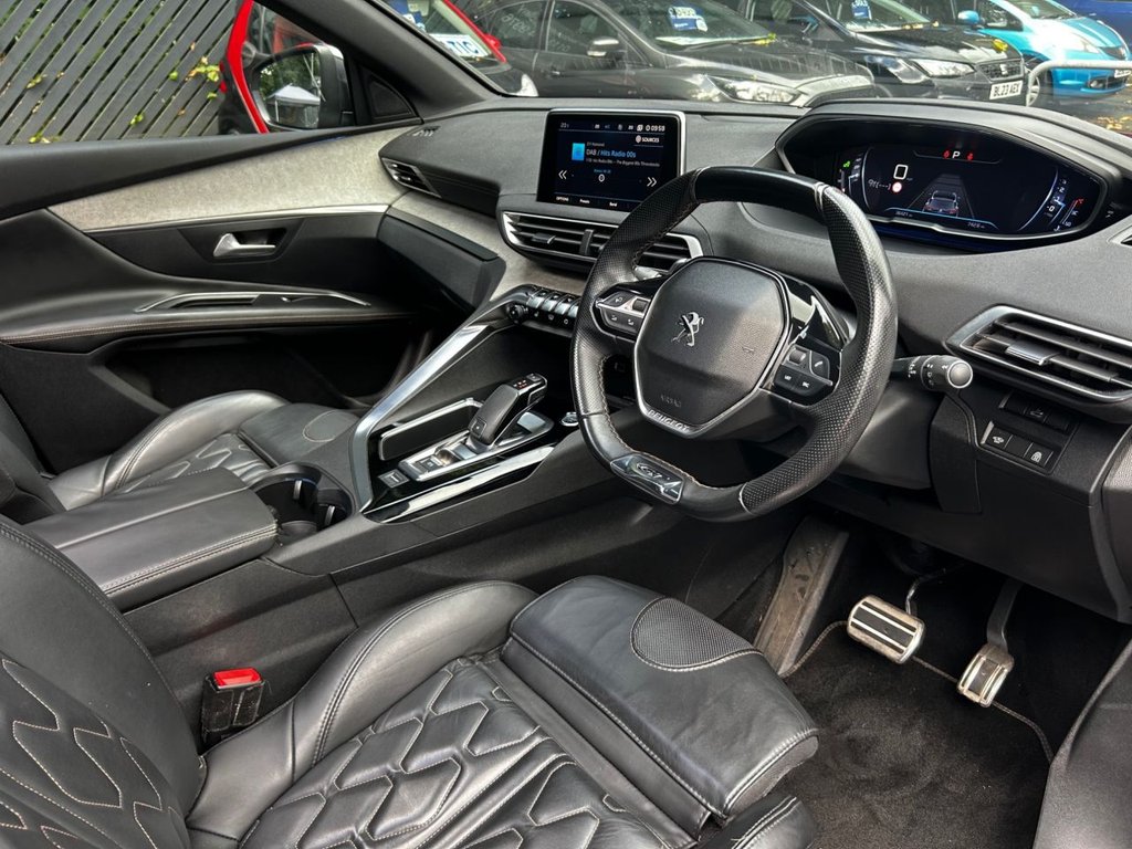 2017 Peugeot 3008 — image 32
