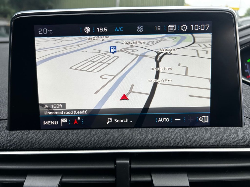 2017 Peugeot 3008 — image 47