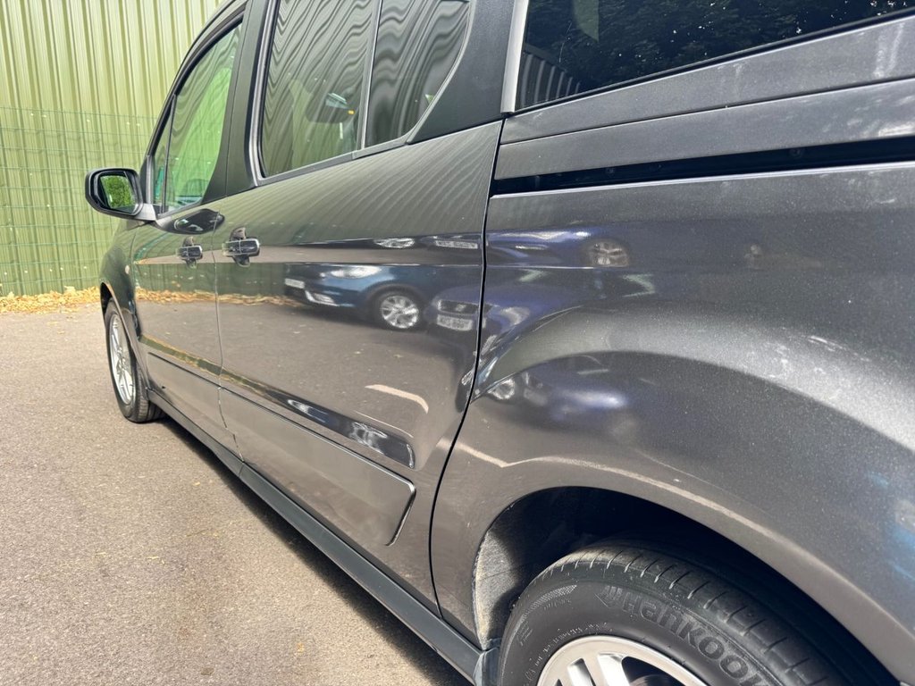 2020 Ford Grand Tourneo Connect — image 10