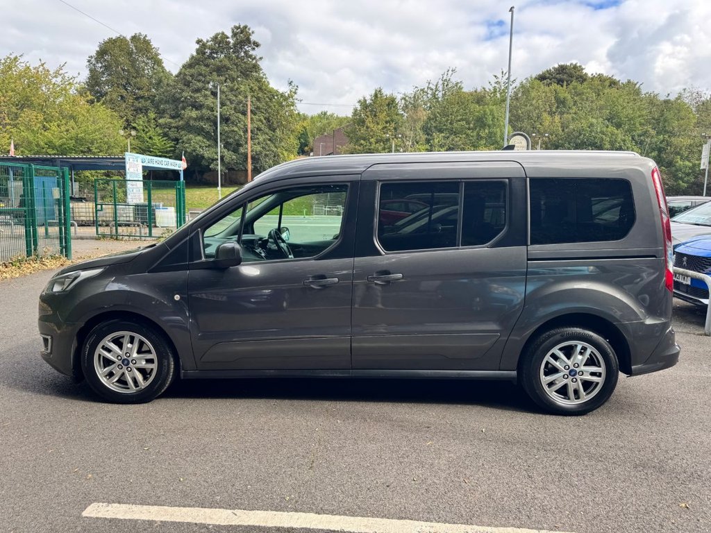 2020 Ford Grand Tourneo Connect — image 11