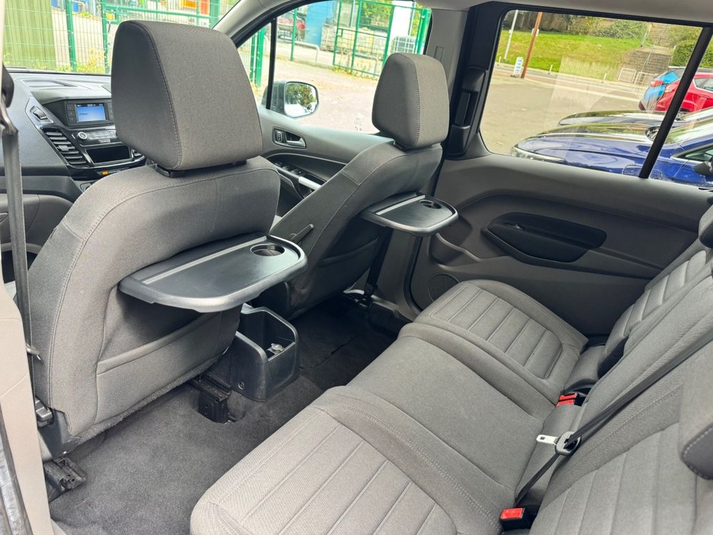 2020 Ford Grand Tourneo Connect — image 25