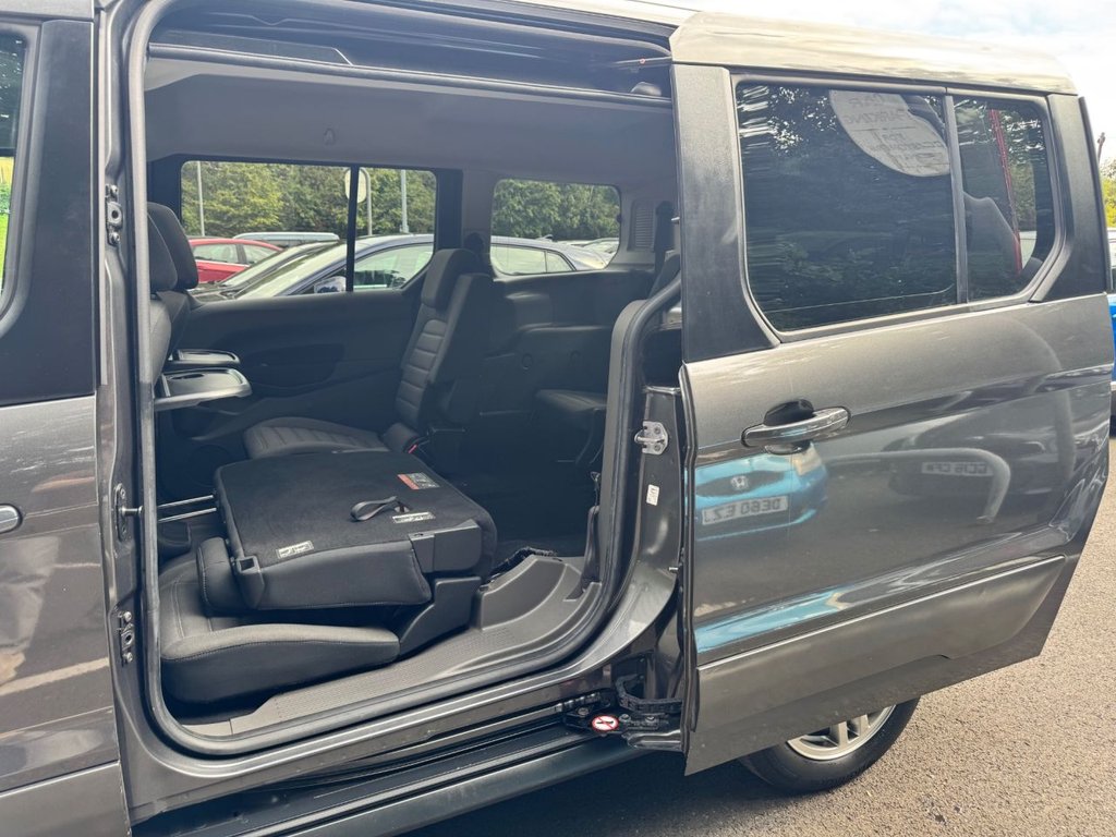 2020 Ford Grand Tourneo Connect — image 27