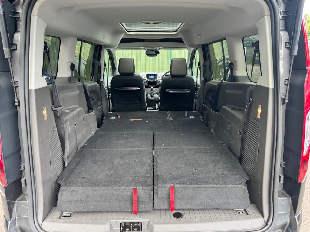 2020 Ford Grand Tourneo Connect — image 30