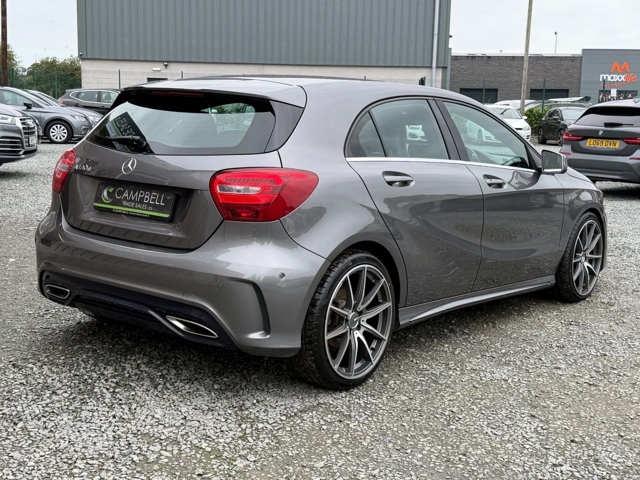 2018 MERCEDES A CLASS 1.5 A180d AMG Line (Executive) Hatchback 5dr Diesel Manual Euro 6 (s/s) (10 - vehicle photo 5 for sale on PureCar