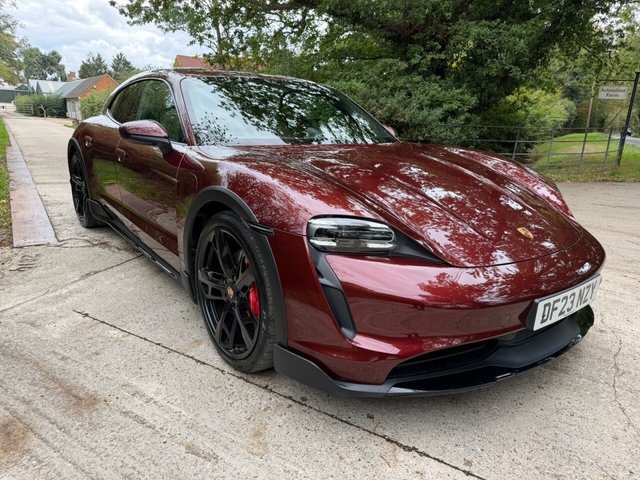 2023 Porsche Taycan