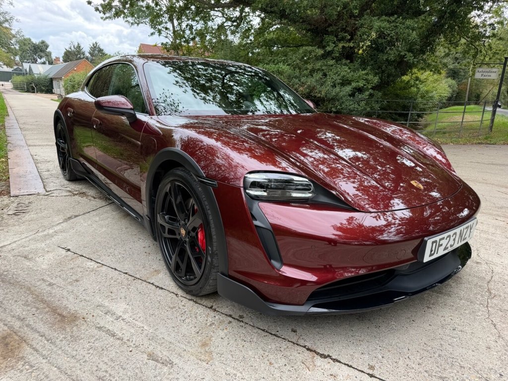 2023 Porsche Taycan