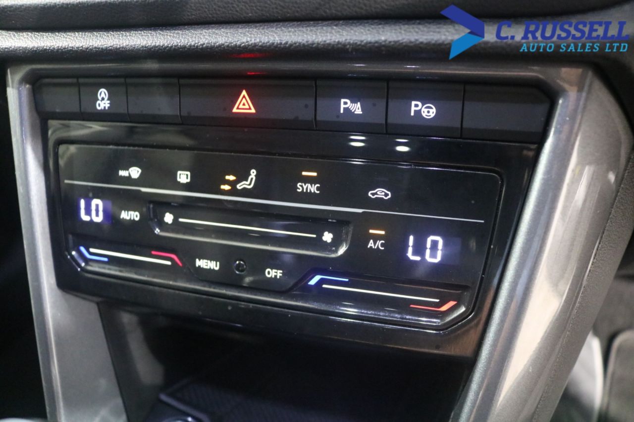 2023 VOLKSWAGEN T-ROC 1.0 TSI Style SUV 5dr Petrol Manual Euro 6 (s/s) (110 ps) - vehicle photo 17 for sale on PureCar