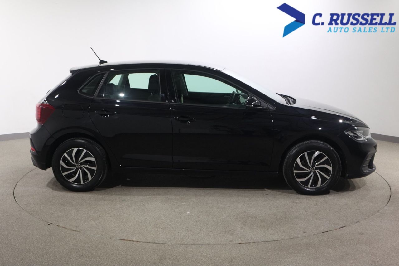 2023 VOLKSWAGEN POLO 1.0 TSI Life Hatchback 5dr Petrol Manual Euro 6 (s/s) (95 ps) - vehicle photo 4 for sale on PureCar