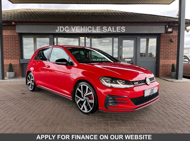 2017 Volkswagen GOLF