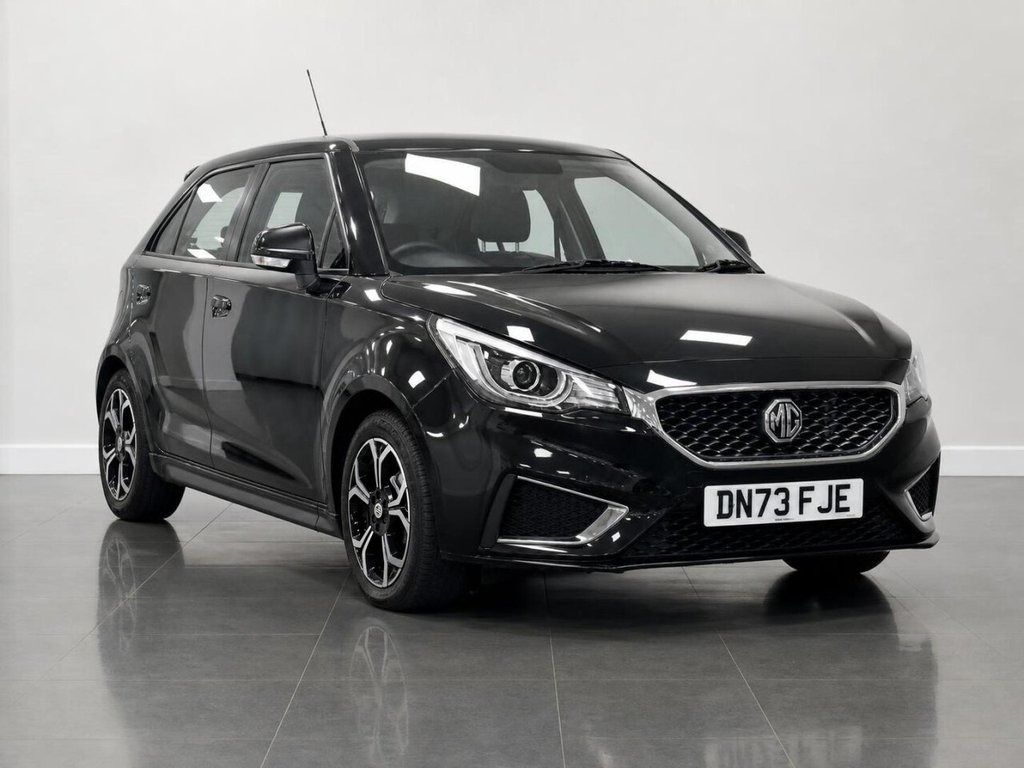 Black 2024 MG MG3 Hatchback Front-wheel drive Manual