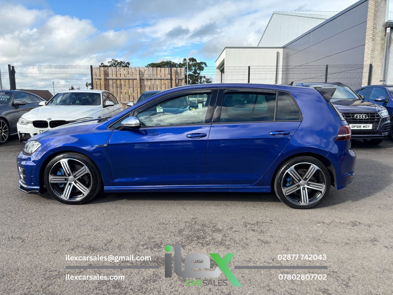 2017 VOLKSWAGEN GOLF 2.0 TSI R Hatchback 5dr Petrol DSG 4Motion Euro 6 (s/s) (310 ps) 306BHP | D - vehicle photo 7 for sale on PureCar