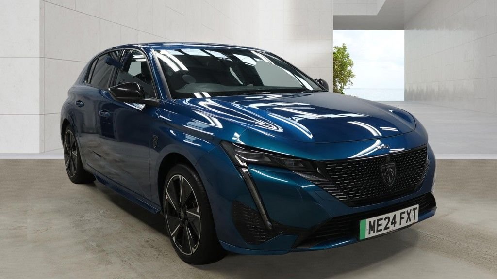 2024 Peugeot E-308 exterior view