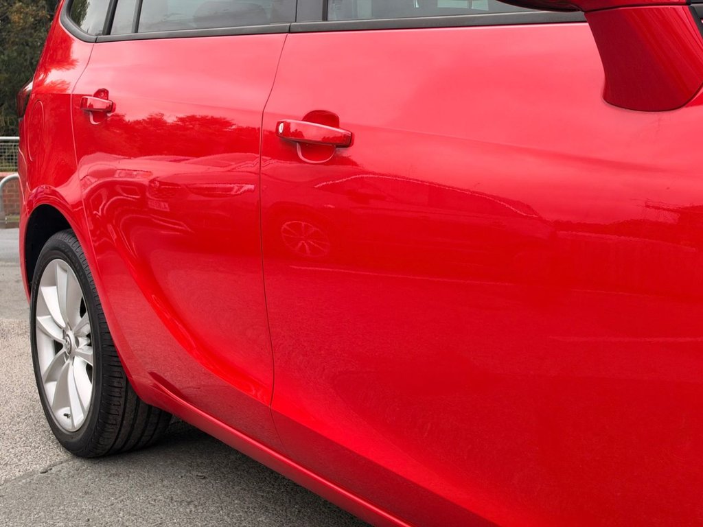2015 Vauxhall Zafira Tourer — image 14