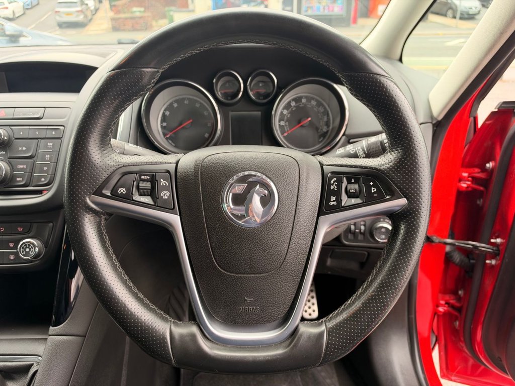 2015 Vauxhall Zafira Tourer — image 33