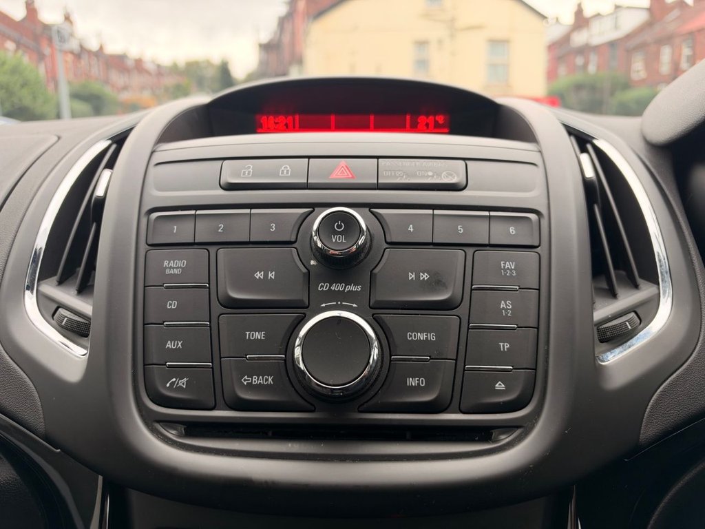 2015 Vauxhall Zafira Tourer — image 43