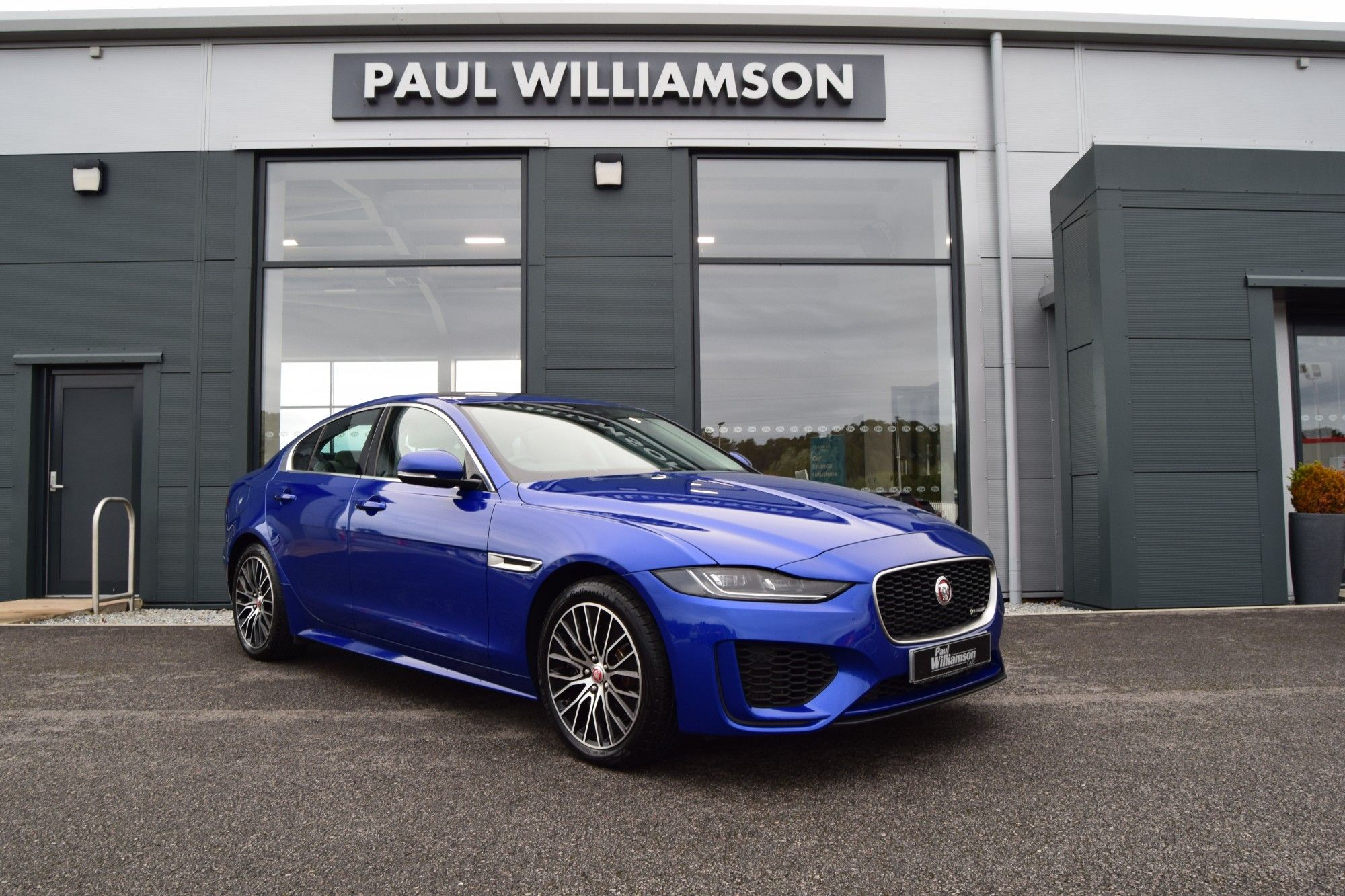 2019 Jaguar XE