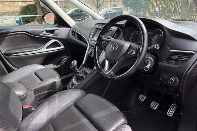 2018 Vauxhall Zafira