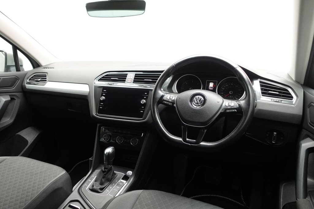 2019 Volkswagen Tiguan — image 6