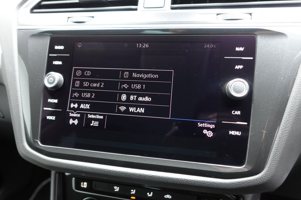 2019 Volkswagen Tiguan — image 15