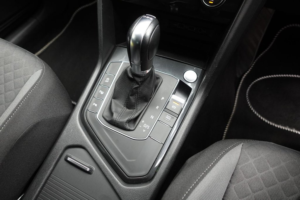 2019 Volkswagen Tiguan — image 28